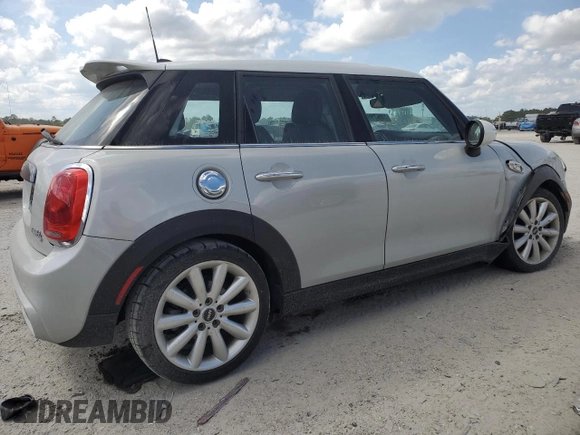 2016 MINI Hardtop 4 Door S z VIN WMWXU3C51G2D28635, wystawiony jako Copart lot #50839805 z przebiegiem 76 274 mil mil oraz Szkoda całkowita • Salvage title. Historia ofert i sprzedaży dostępna na DreamBid. Obrazek 3.