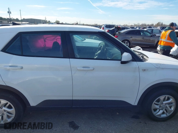2022 Hyundai Venue SE with VIN KMHRB8A30NU134852, listed as a IAAI auction lot 41346732 with 45,086 mi miles and . Bid and sale history available at DreamBid. Image 13.