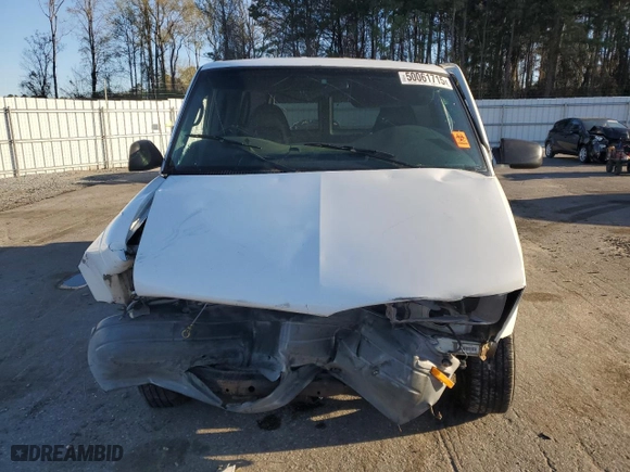 2004 Chevrolet Astro Cargo Van with VIN 1GCDM19X04B108883, listed as a Copart auction lot 50061715 with 0 mi miles and Salvage Title. Bid and sale history available at carsss.com. Image 5.