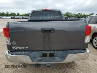 2013 Toyota Tundra z VIN 5TFRM5F14DX055704, wystawiony jako Copart lot #55935965 z przebiegiem 179 268 mil mil oraz Szkoda całkowita • Salvage title. Historia ofert i sprzedaży dostępna na DreamBid. Obrazek 6.