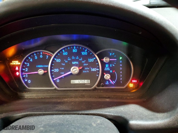 2005 Mitsubishi Endeavor Limited with VIN 4A4MN41S35E070945, listed as a Copart auction lot 85093704 with 125,016 mi miles and Salvage Title. Bid and sale history available at carsss.com. Image 9.