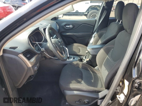 2017 Jeep Cherokee Latitude with VIN 1C4PJLCB1HW554490, listed as a Copart auction lot 57153515 with 84,867 mi miles and Salvage title. Bid and sale history available at DreamBid. Image 7.