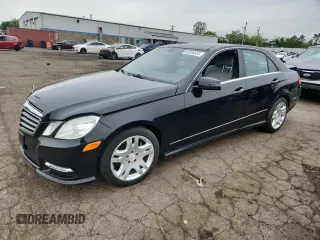 2011 Mercedes-Benz E 350 Luxury with VIN WDDHF8HB2BA488005, listed as a Copart auction lot 62936585 with 188,501 mi miles and Salvage title. Bid and sale history available at DreamBid. Image 1.