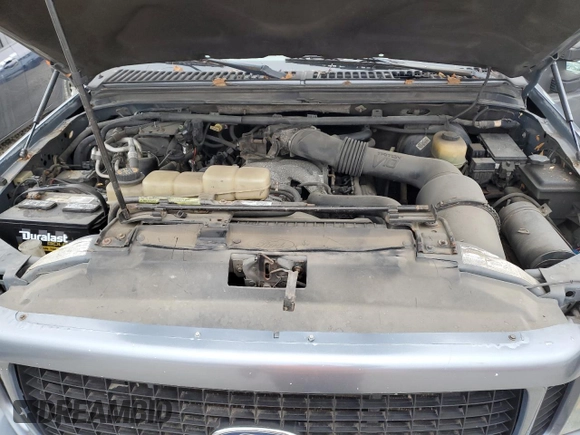 2001 Ford Excursion XLT с VIN 1FMNU41S11EB19130, выставлен на аукционе Copart как лот 83005724 с пробегом 306 688 миль миль и Чистый • Clean title. История ставок и продаж доступна на DreamBid. Изображение 11.