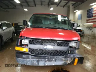 2006 Chevrolet Express Cargo Van with VIN 1GCGG25V561210610, listed as a Copart auction lot 51284105 with 194,595 mi miles and Salvage Title. Bid and sale history available at carsss.com. Image 5.