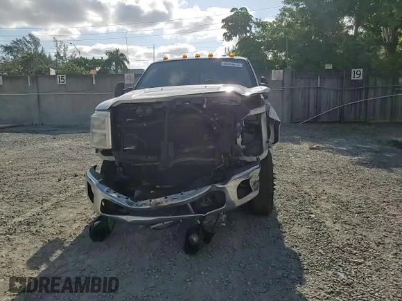 2015 Ford F-350 Lariat with VIN 1FT8W3DTXFEA10084, listed as a Copart auction lot 56049975 with Not provided miles and Salvage title. Bid and sale history available at DreamBid. Image 13.