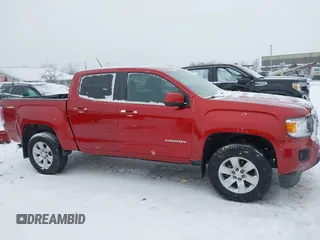 2016 GMC Canyon 4WD SLE with VIN 1GTG6CE32G1135910, listed as a IAAI auction lot 41322744 with 132,586 mi miles. Bid and sale history available at carsss.com. Image 14.