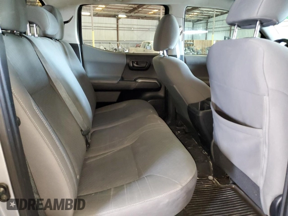 2020 Toyota Tacoma SR5 with VIN 3TMDZ5BN3LM084023, listed as a Copart auction lot 56466905 with 35,921 mi miles and Non repairable. Bid and sale history available at DreamBid. Image 10.