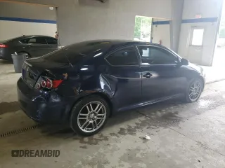2010 Scion tC z VIN JTKDE3B71A0307041, wystawiony jako Copart lot #58983495 z przebiegiem 144 056 mil mil oraz Czysty tytuł • Clean title. Historia ofert i sprzedaży dostępna na DreamBid. Obrazek 3.