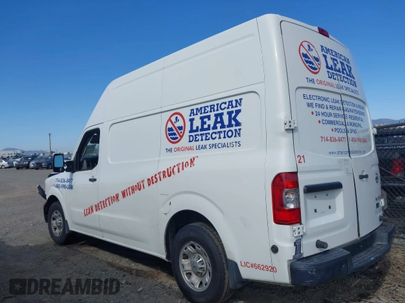 2015 Nissan NV S with VIN 1N6AF0LX6FN801701, listed as a IAAI auction lot 42000879 with 205,326 mi miles. Bid and sale history available at carsss.com. Image 14.