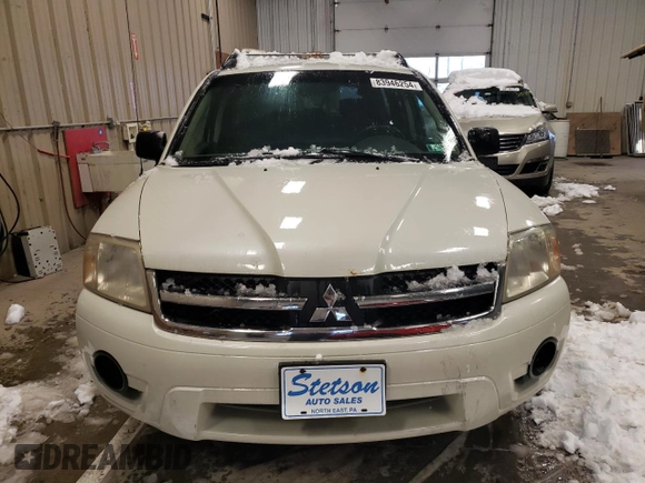 2008 Mitsubishi Endeavor LS with VIN 4A4MN21S48E029961, listed as a Copart auction lot 83946254 with 198,143 mi miles and Non Repairable. Bid and sale history available at carsss.com. Image 5.