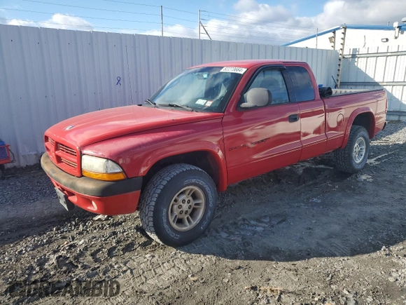 1998 Dodge Dakota SLT with VIN 1B7GG22Y2WS684250, listed as a Copart auction lot 82273664 with 119,620 mi miles and Clean Title. Bid and sale history available at carsss.com. Image 1.
