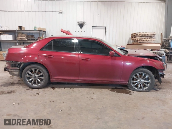 2014 Chrysler 300 with VIN 2C3CCAGG4EH361509, listed as a IAAI auction lot 41334576 with 126,777 mi miles. Bid and sale history available at carsss.com. Image 14.
