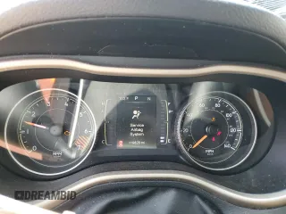 2015 Jeep Cherokee Sport с VIN 1C4PJLAB2FW669812, выставлен на аукционе Copart как лот 60304335 с пробегом 119 828 миль миль и Списание • Salvage title. История ставок и продаж доступна на DreamBid. Изображение 9.