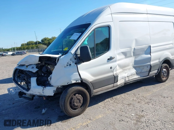 2019 Ford Transit with VIN 1FTYR2XM3KKA50492, listed as a IAAI auction lot 41775969 with 122,242 mi miles and . Bid and sale history available at DreamBid. Image 17.