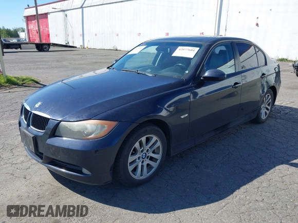 2006 BMW 3 Series 325i with VIN WBAVB135X6PT14717, listed as a IAAI auction lot 42077681 with 180,979 mi miles. Bid and sale history available at carsss.com. Image 2.
