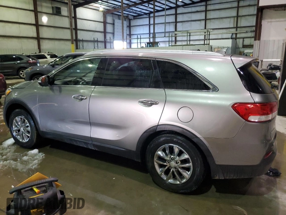 2016 Kia Sorento LX with VIN 5XYPGDA35GG048091, listed as a Copart auction lot 86768774 with 105,072 mi miles and Salvage Title. Bid and sale history available at DreamBid. Image 2.