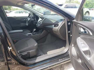2025 Chevrolet Malibu LT with VIN 1G1ZD5ST5SF145835, listed as a IAAI auction lot 42127886 with 12,818 mi miles and . Bid and sale history available at DreamBid. Image 5.