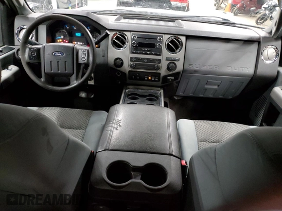 2013 Ford F-250 XL with VIN 1FT7X2B63DEA28620, listed as a Copart auction lot 82538854 with 266,804 mi miles and Clean Title. Bid and sale history available at DreamBid. Image 8.