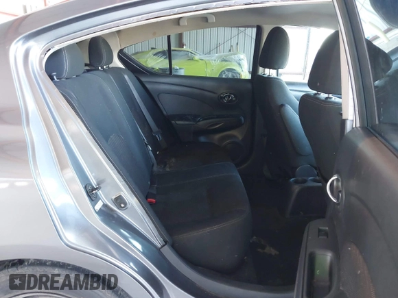 2016 Nissan Versa S Plus with VIN 3N1CN7AP7GL904950, listed as a IAAI auction lot 41361097 with 109,513 mi miles. Bid and sale history available at carsss.com. Image 8.