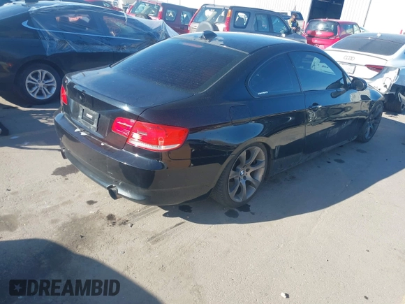 2009 BMW 3 Series 335i с VIN WBAWB73519P158238, выставлен на аукционе IAAI как лот 41720560 с пробегом 154 846 миль миль и . История ставок и продаж доступна на DreamBid. Изображение 4.