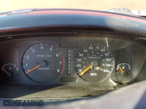 1999 Isuzu Rodeo z VIN 4S2CK57W3X4301044, wystawiony jako Copart lot #75758024 z przebiegiem 209 456 mil mil oraz Czysty tytuł • Clean title. Historia ofert i sprzedaży dostępna na DreamBid. Obrazek 9.