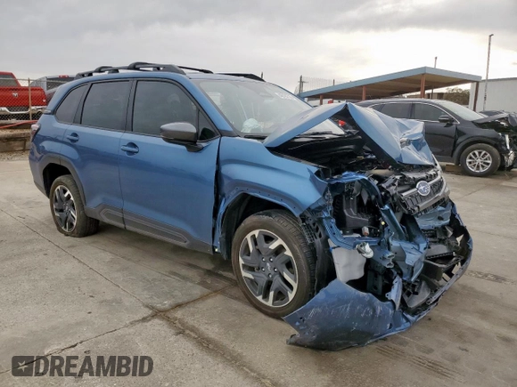 2025 Subaru Forester Limited with VIN JF2SLDRC3SH489245, listed as a Copart auction lot 48191735 with 2,846 mi miles and Salvage Title. Bid and sale history available at carsss.com. Image 4.