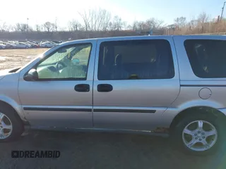 2008 Chevrolet Uplander LS with VIN 1GNDV23158D184253, listed as a IAAI auction lot 41447894 with 244,330 mi miles. Bid and sale history available at carsss.com. Image 14.