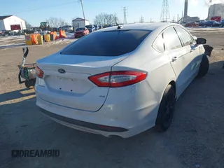 2013 Ford Fusion SE with VIN 3FA6P0H78DR132457, listed as a IAAI auction lot 41381922 with 165,721 mi miles. Bid and sale history available at carsss.com. Image 4.