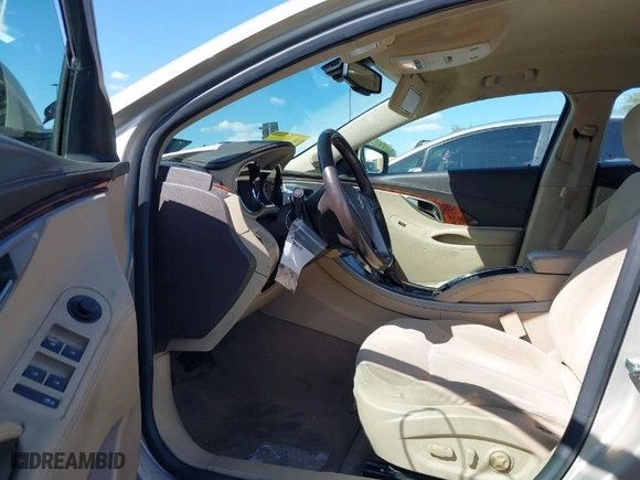 2012 Buick LaCrosse Convenience with VIN 1G4GB5ER0CF313091, listed as a IAAI auction lot 41700611 with 91,579 mi miles. Bid and sale history available at carsss.com. Image 5.