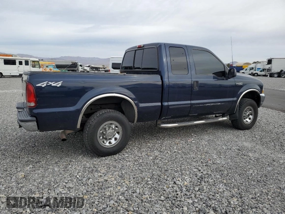2003 Ford F-250 XL with VIN 1FTNX21L33EC53519, listed as a Copart auction lot 50188755 with 212,101 mi miles and Salvage title. Bid and sale history available at DreamBid. Image 3.