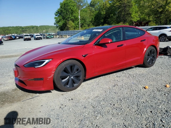 2022 Tesla Model S z VIN 5YJSA1E52NF493799, wystawiony jako Copart lot #53256075 z przebiegiem 34 479 mil mil oraz Szkoda całkowita • Salvage title. Historia ofert i sprzedaży dostępna na DreamBid. Obrazek 1.