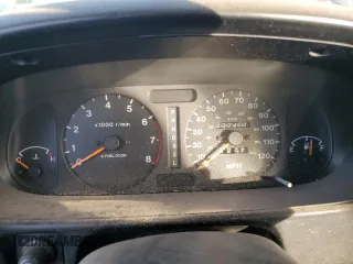 1999 Isuzu Rodeo S with VIN 4S2CK58W2X4361475, listed as a Copart auction lot 63873864 with 232,406 mi miles and Salvage Title. Bid and sale history available at DreamBid. Image 9.