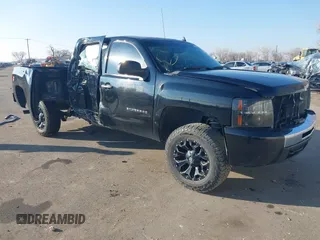 2011 Chevrolet Silverado 1500 LT with VIN 3GCPKSE36BG345216, listed as a IAAI auction lot 41298599 with 187,216 mi miles and . Bid and sale history available at DreamBid. Image 1.
