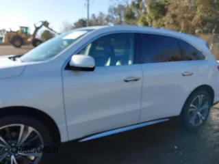 2020 Acura MDX w/Technology Pkg with VIN 5J8YD3H58LL003158, listed as a IAAI auction lot 41532982 with 125,585 mi miles. Bid and sale history available at carsss.com. Image 14.