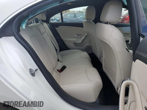 2022 Mercedes-Benz CLA 250 with VIN W1K5J4HB5NN300911, listed as a Copart auction lot 75442233 with 3,595 mi miles and . Bid and sale history available at DreamBid. Image 11.