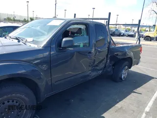 2013 Nissan Frontier SV with VIN 1N6AD0CU5DN756212, listed as a IAAI auction lot 41948516 with 127,015 mi miles and . Bid and sale history available at DreamBid. Image 6.