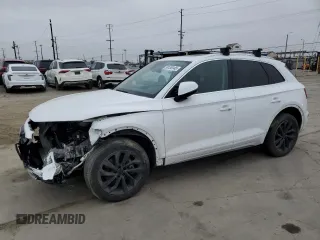 2021 Audi Q5 Premium Plus with VIN WA1BAAFY4M2021995, listed as a Copart auction lot 55136145 with 84,553 mi miles and Salvage Title. Bid and sale history available at carsss.com. Image 1.