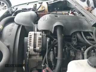 2002 Chevrolet Silverado 1500 LS с VIN 2GCEC19V921198716, выставлен на аукционе IAAI как лот 42364645 с пробегом 161 725 миль миль и . История ставок и продаж доступна на DreamBid. Изображение 12.