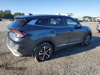 2024 Kia Sportage EX with VIN 5XYK33DF4RG211144, listed as a Copart auction lot 44228745 with 12,297 mi miles and Salvage Title. Bid and sale history available at carsss.com. Image 3.