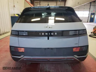 2022 Hyundai IONIQ 5 SE with VIN KM8KMDAF2NU067640, listed as a Copart auction lot 49702043 with 19,135 mi miles. Bid and sale history available at carsss.com. Image 6.