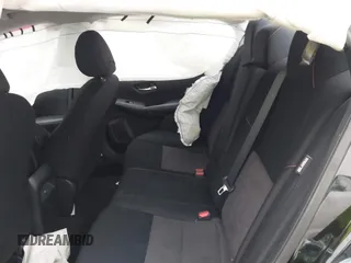 2020 Nissan Sentra SR with VIN 3N1AB8DV5LY218161, listed as a IAAI auction lot 41911624 with 36,973 mi miles and . Bid and sale history available at DreamBid. Image 8.