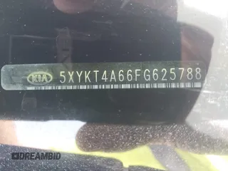 2015 Kia Sorento LX with VIN 5XYKT4A66FG625788, listed as a IAAI auction lot 41692243 with 131,182 mi miles. Bid and sale history available at carsss.com. Image 9.