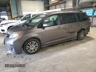 2018 Toyota Sienna XLE Auto Access Seat с VIN 5TDYZ3DC7JS954919, выставлен на аукционе Copart как лот 56974515 с пробегом 83 821 миль миль и Списание • Salvage title. История ставок и продаж доступна на DreamBid. Изображение 1.