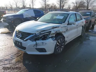 2017 Nissan Altima 2.5 SV with VIN 1N4AL3AP6HC162319, listed as a IAAI auction lot 41192111 with 22,003 mi miles. Bid and sale history available at carsss.com. Image 6.