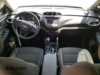 2021 Chevrolet TrailBlazer LT with VIN KL79MPS28MB083896, listed as a Copart auction lot 57450994 with 30,187 mi miles and Salvage Title. Bid and sale history available at DreamBid. Image 8.