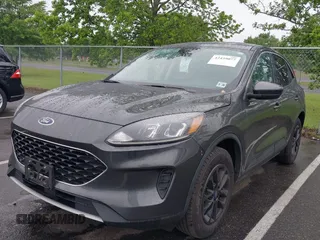 2020 Ford Escape SE z VIN 1FMCU9G65LUC57664, wystawiony jako IAAI lot #42439077 z przebiegiem 48 120 mil mil oraz . Historia ofert i sprzedaży dostępna na DreamBid. Obrazek 19.