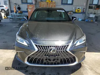 2023 Lexus ES 300h with VIN 58ADA1C18PU034705, listed as a Copart auction lot 56221745 with 43,267 mi miles and Salvage title. Bid and sale history available at DreamBid. Image 5.