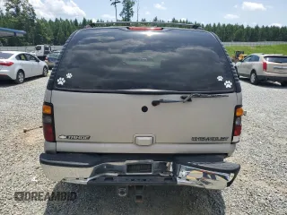 2004 Chevrolet Tahoe LT with VIN 1GNEC13Z84R196100, listed as a Copart auction lot 62810484 with 220,759 mi miles and Salvage Title. Bid and sale history available at carsss.com. Image 6.