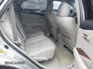 2010 Lexus RX 350 z VIN JTJZK1BA2A2400545, wystawiony jako IAAI lot #42408870 z przebiegiem 126 031 mil mil oraz . Historia ofert i sprzedaży dostępna na DreamBid. Obrazek 8.